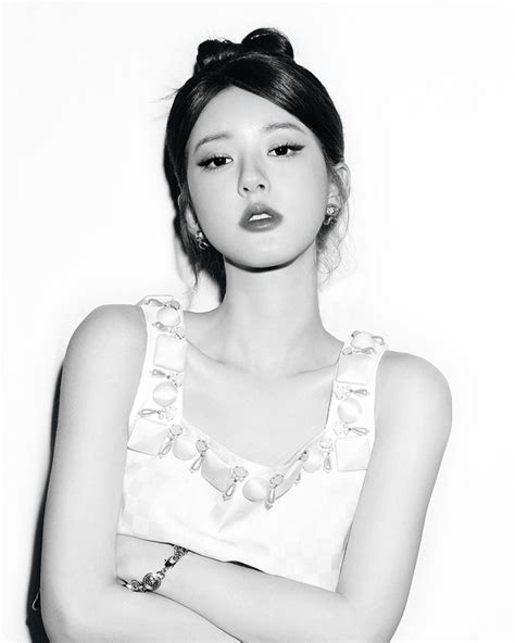 versace asian model|Rosy Zhao is Versace’s New Global Brand Ambassador.